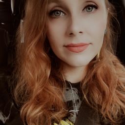 Photo of Rose Vee