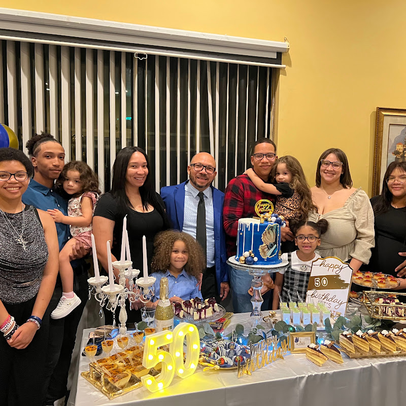 Photo of The Alberto Family