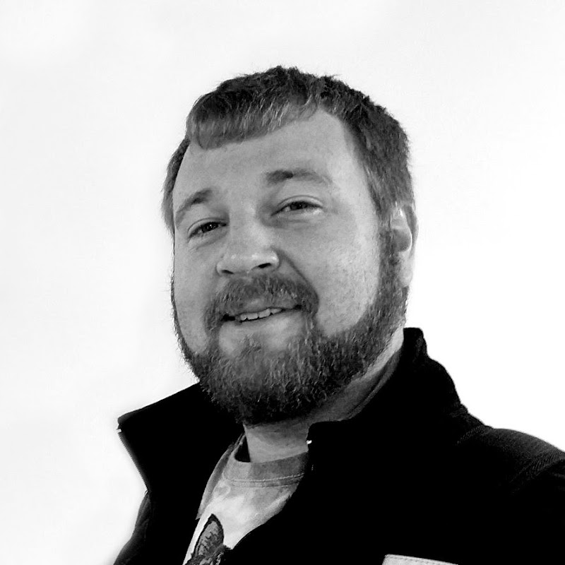 Photo of Daniel Mills